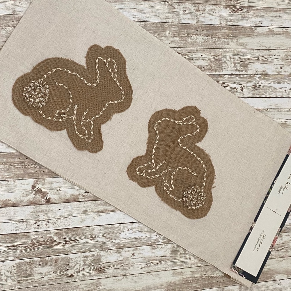 Nicole Miller Home Burlap Bunny Table Runner